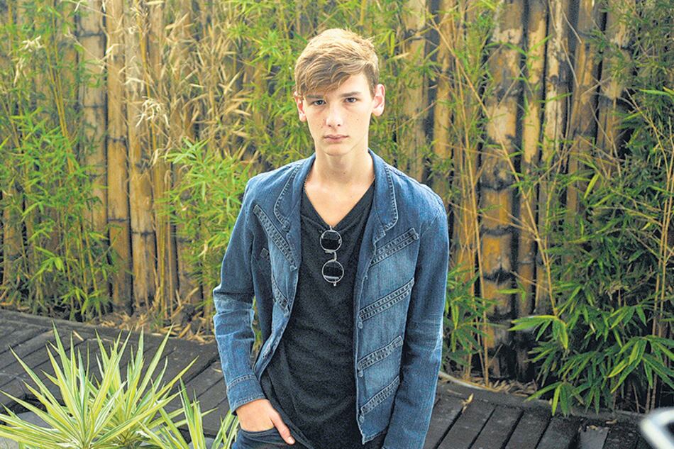 Angelo es hijo de Catarina Spinetta y Nahuel Mutti, nieto de Luis Alberto Spinetta.