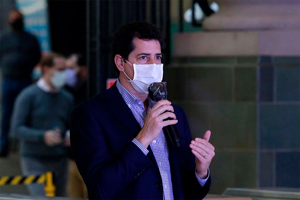 El ministro del Interior, Eduardo "Wado" De Pedro, brinda detalles del decreto que creó el Fondo de Fortalecimiento Financiero para la provincia de Buenos Aires.