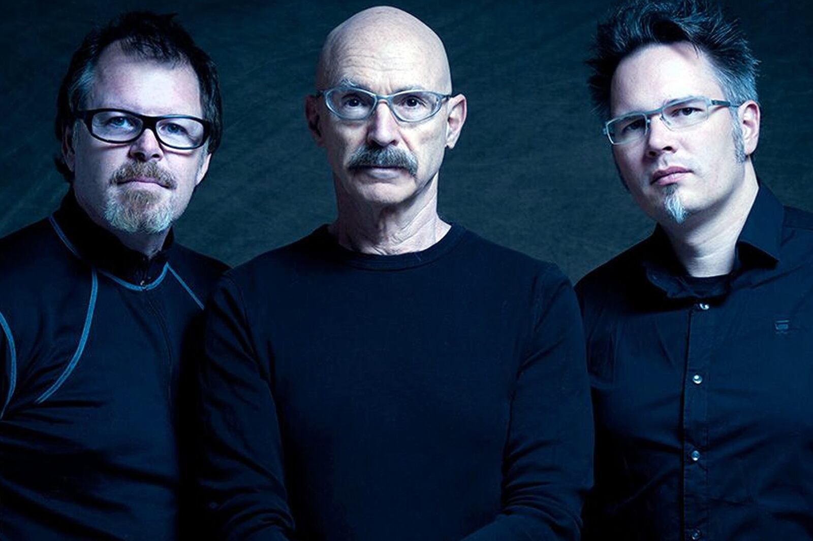 El trío viene a brindar una noche de esplendoroso rock progresivo a Rosario.