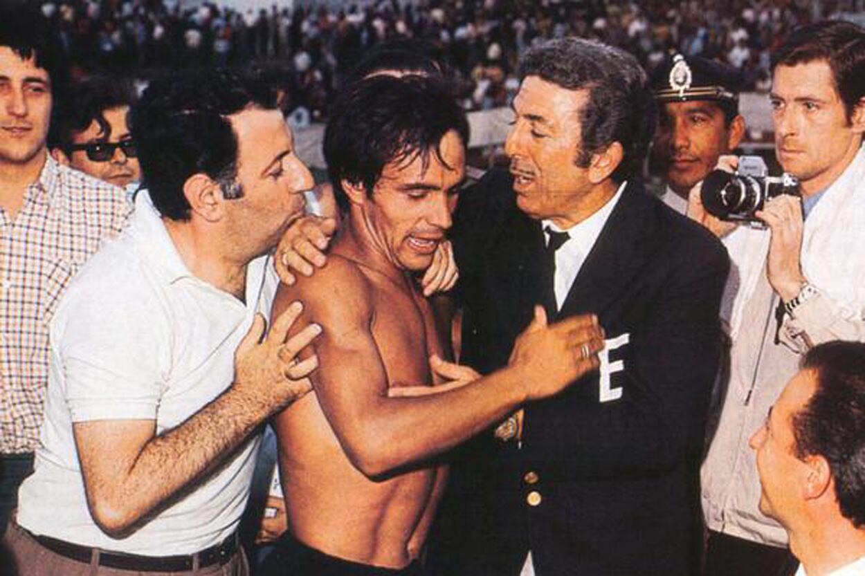 Labruna festeja el Metropolitano 75 junto a Pinino Más.