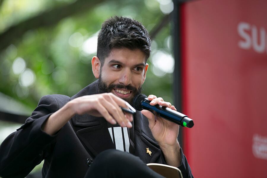 Eduardo Salles, fundador de Pictoline, protagonista de una charla muy disfrutable.