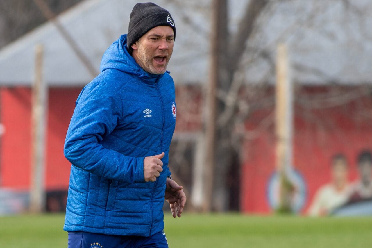 Gabriel Milito, entrenador del Bicho de La Paternal