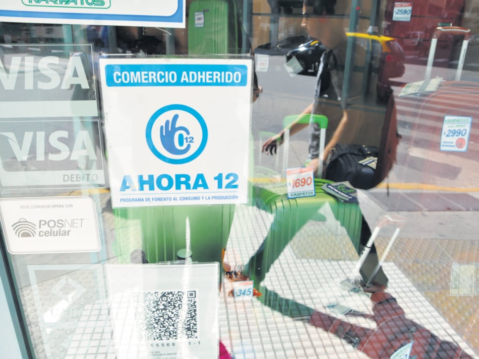 Los intereses por pagar en cuotas frenaron aún más las ventas.