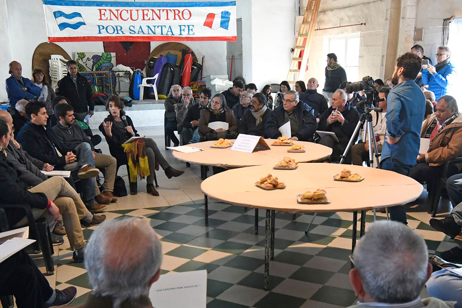 Bielsa habló en un plenario de militantes en Santa Fe donde hizo gestos de unidad hacia el PJ.