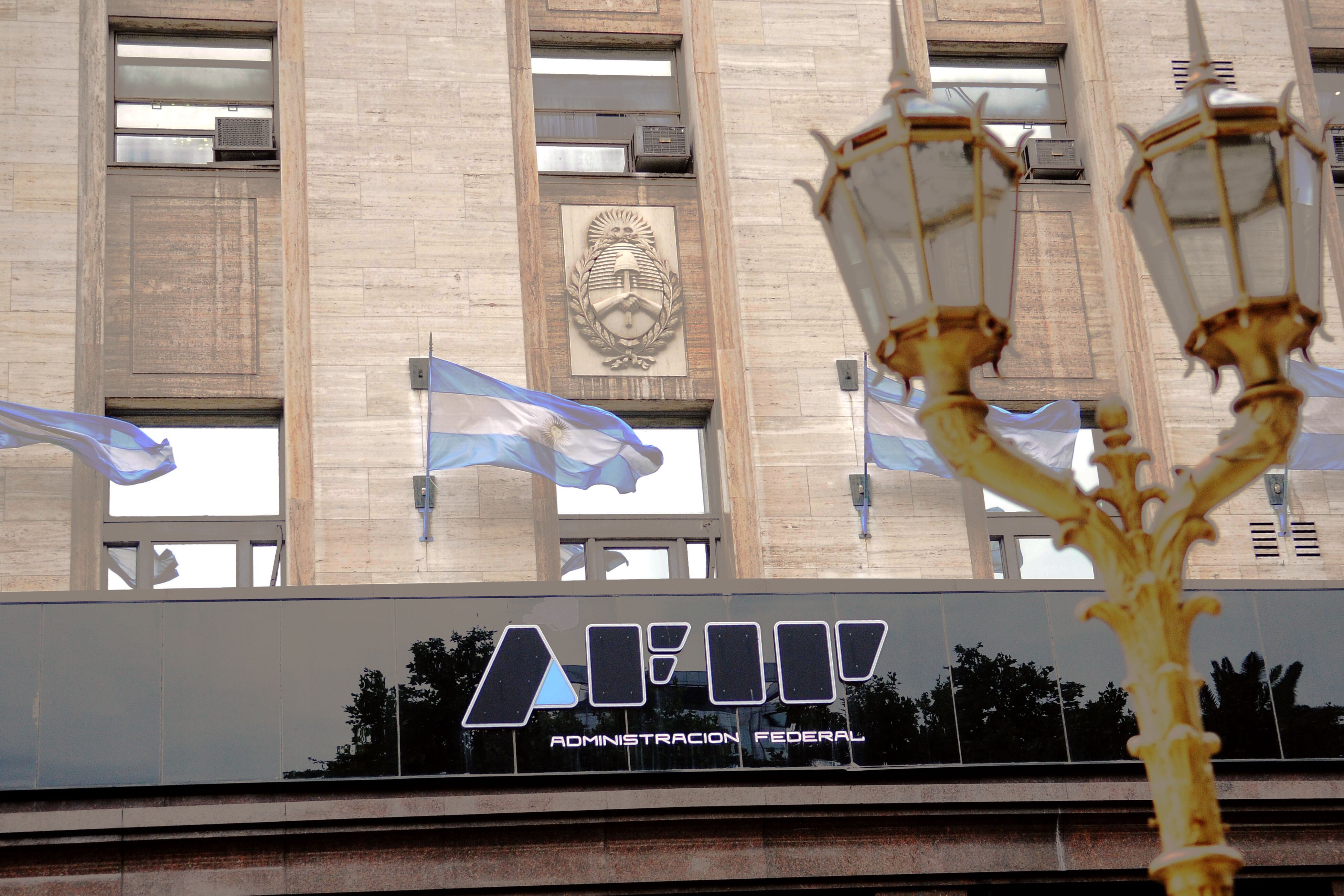 Además del FMI, la medida requeriría el visto bueno del Congreso