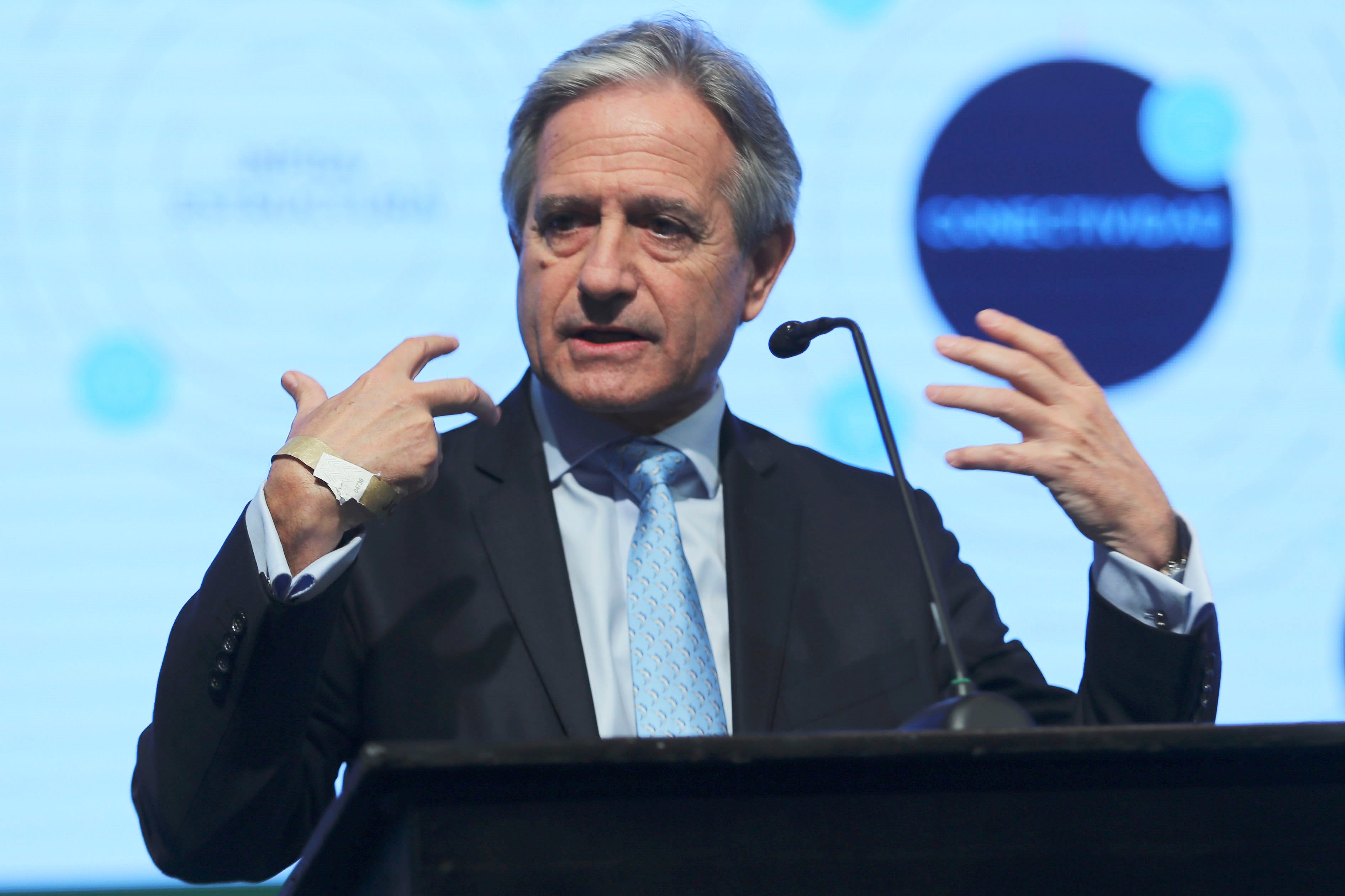 El ministro de Modernización, Andrés Ibarra, justificó las incoporaciones.