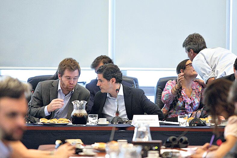 El oficialismo terminó aceptando la emergencia social, aunque logró moderar el proyecto original.