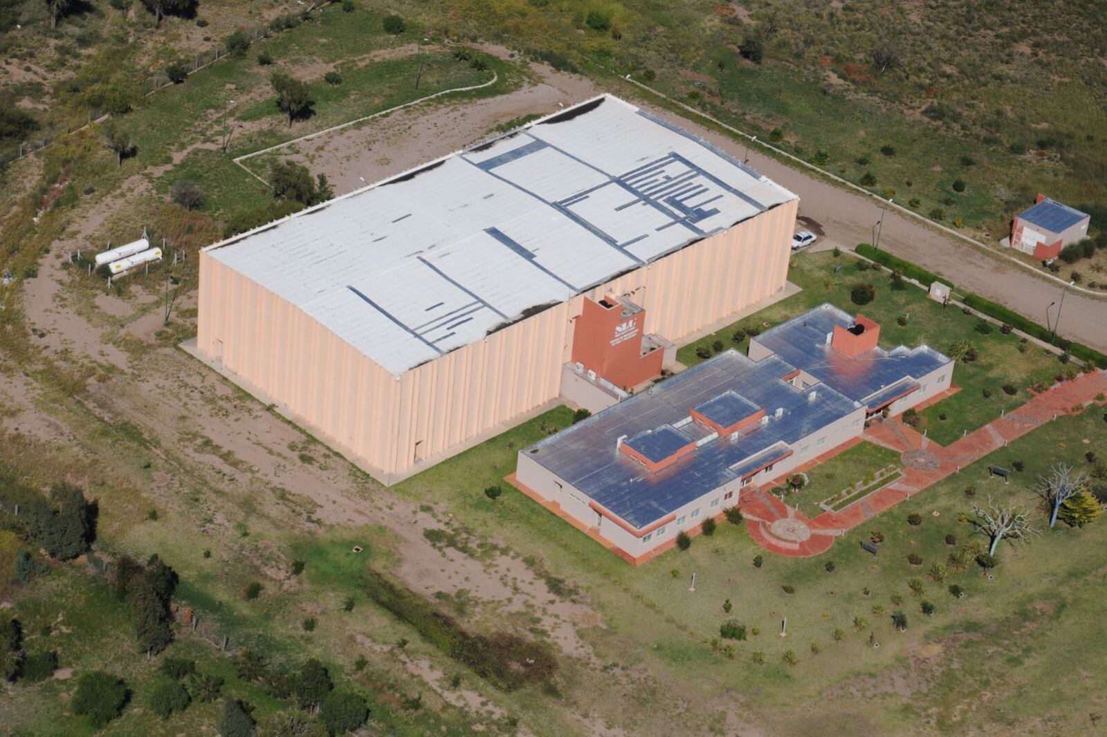 El lugar ni siquiera tiene una ubicación favorable para el uso en seguridad.