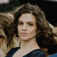 Jordana, hija de Héctor Timerman.