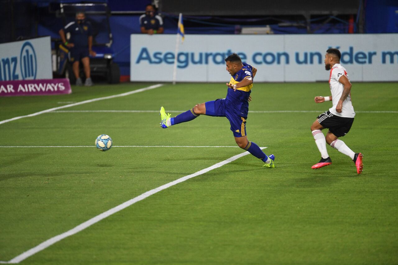 Abila podría jugar el sábado ante Argentinos.