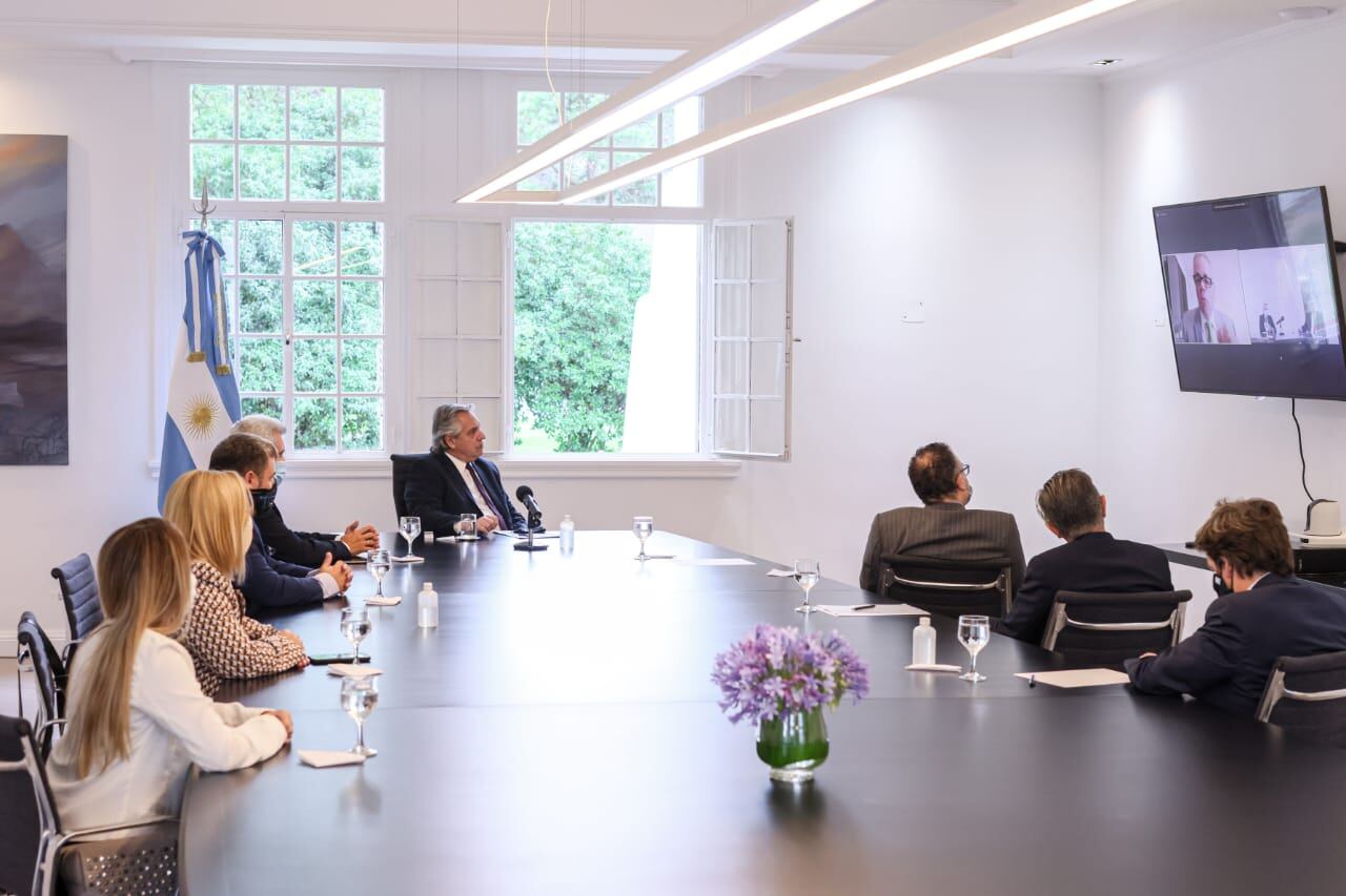 La empresa le comunicó la novedad a Alberto Fernández por videoconferencia.