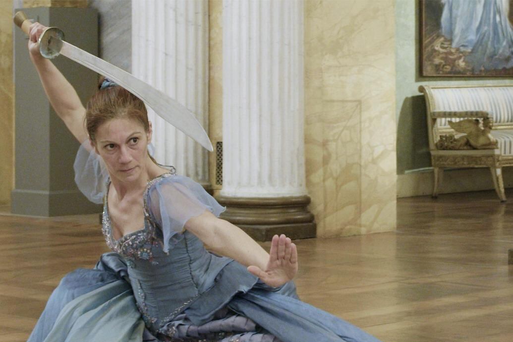 Chiricosta brinda talleres de autoconciencia de combate feminista y clases de filosofía en la universidad.