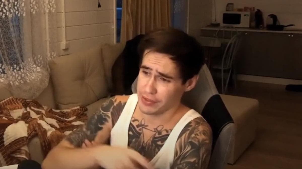 Stas Reshétnikov, que abusaba on line de su novia, Valentina Grigoríeva.