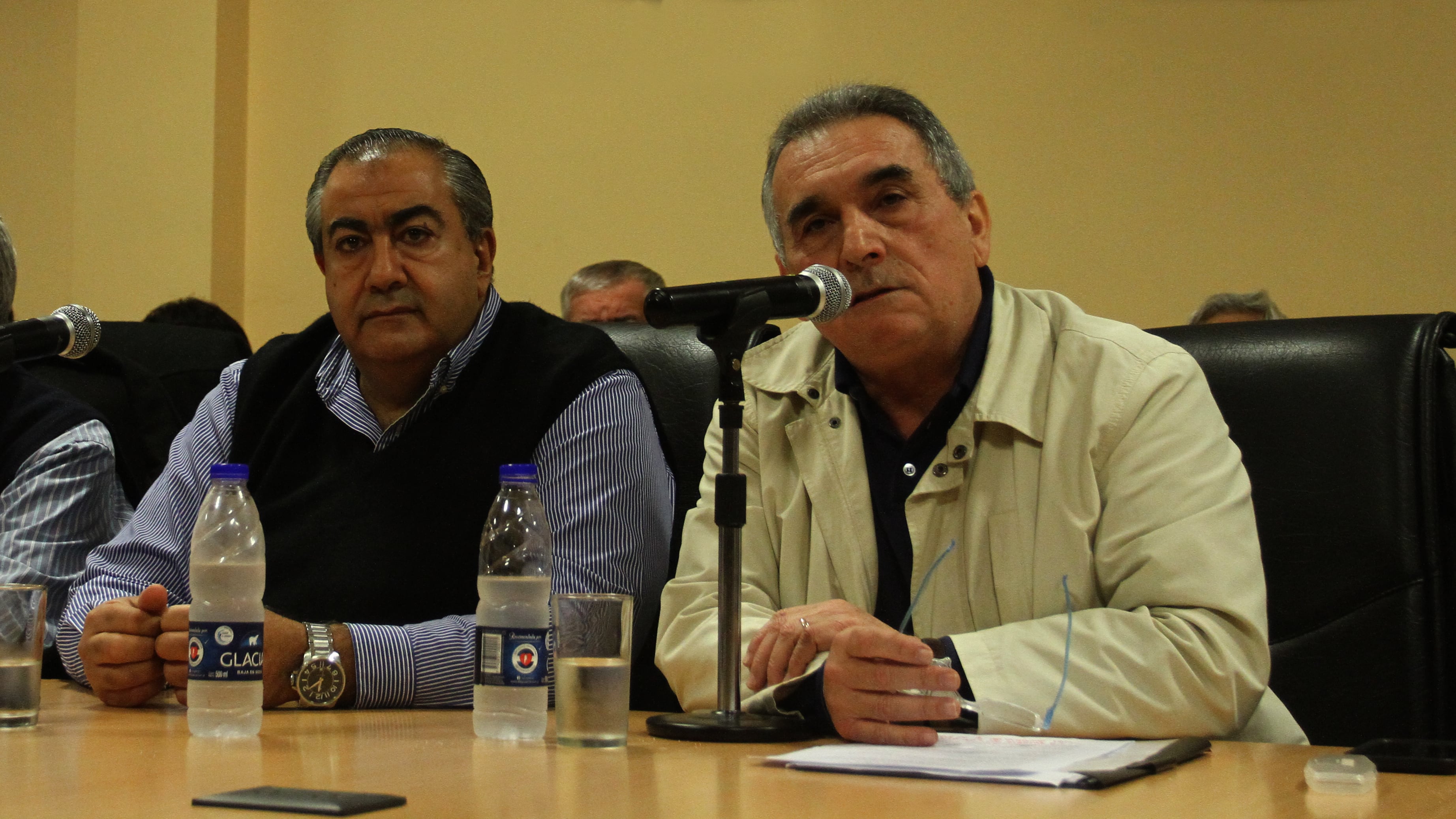 Héctor Daer y Juan Carlos Schmid participaron del encuentro.