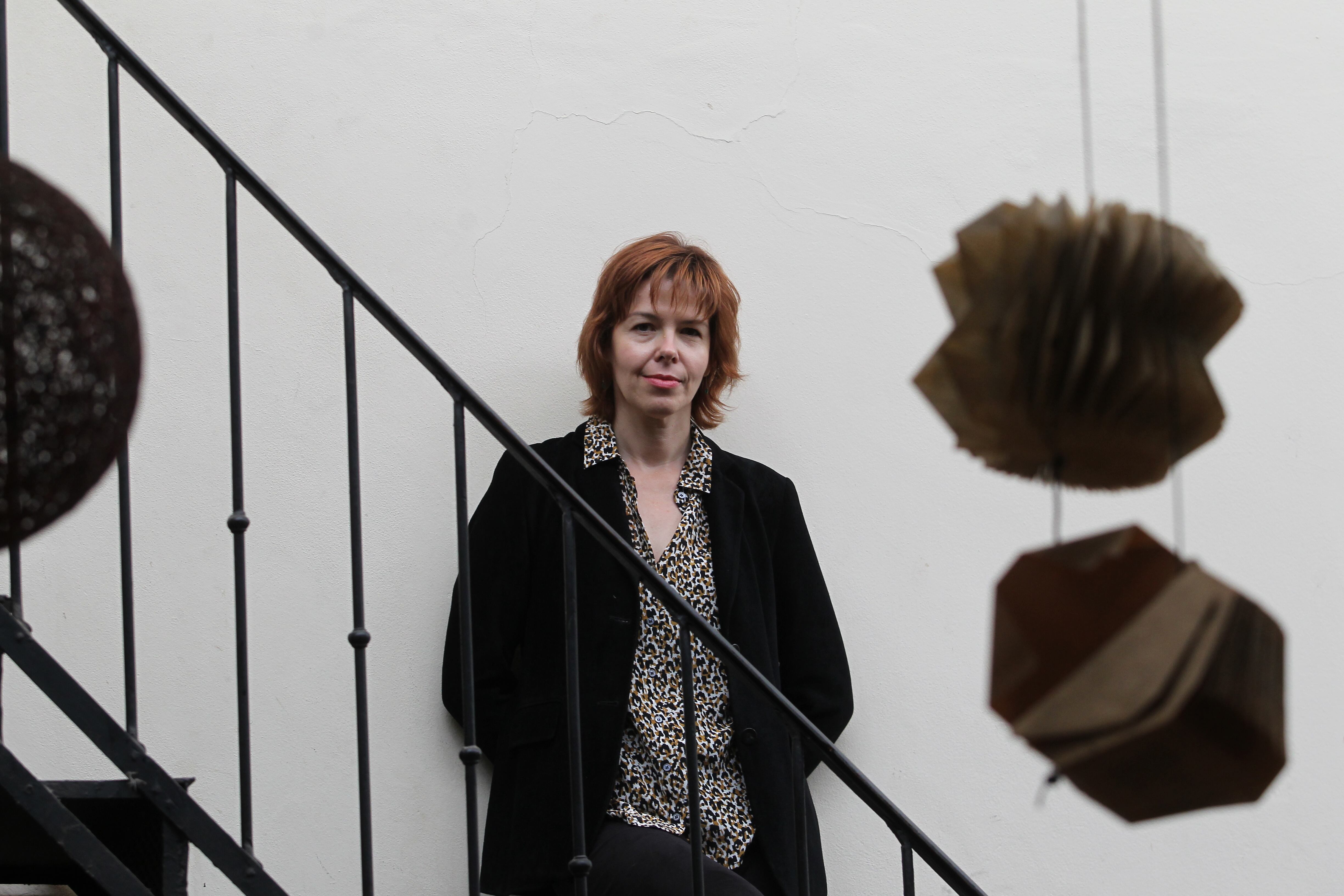 "El libro es una venganza amigable, porque me gustan mucho los psicoanalistas", dice Deck.