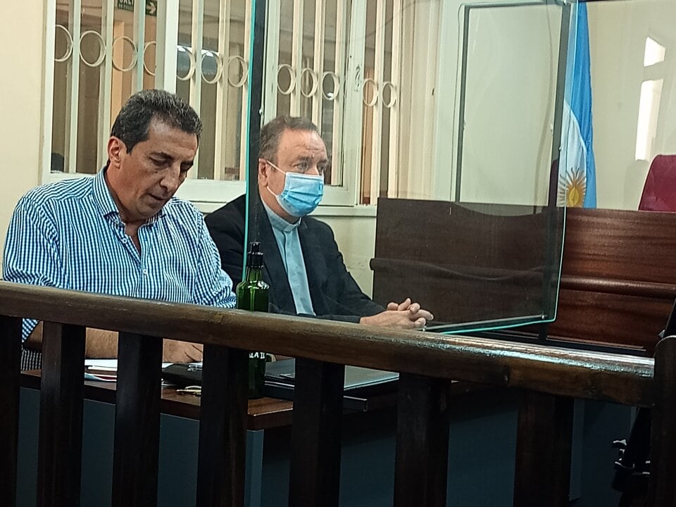 Gustavo Zanchetta (derecha).