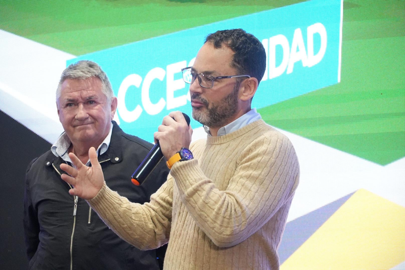 Emiliano Durand, junto a Gustavo Herrera