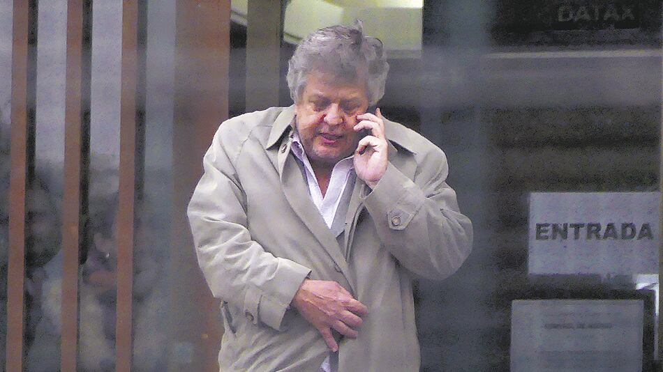 El fiscal Storenlli habría departido con el ex agente de la AFI en dependencias de Comodoro Py.