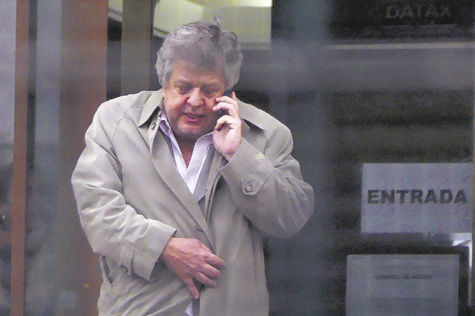 El fiscal Storenlli habría departido con el ex agente de la AFI en dependencias de Comodoro Py.