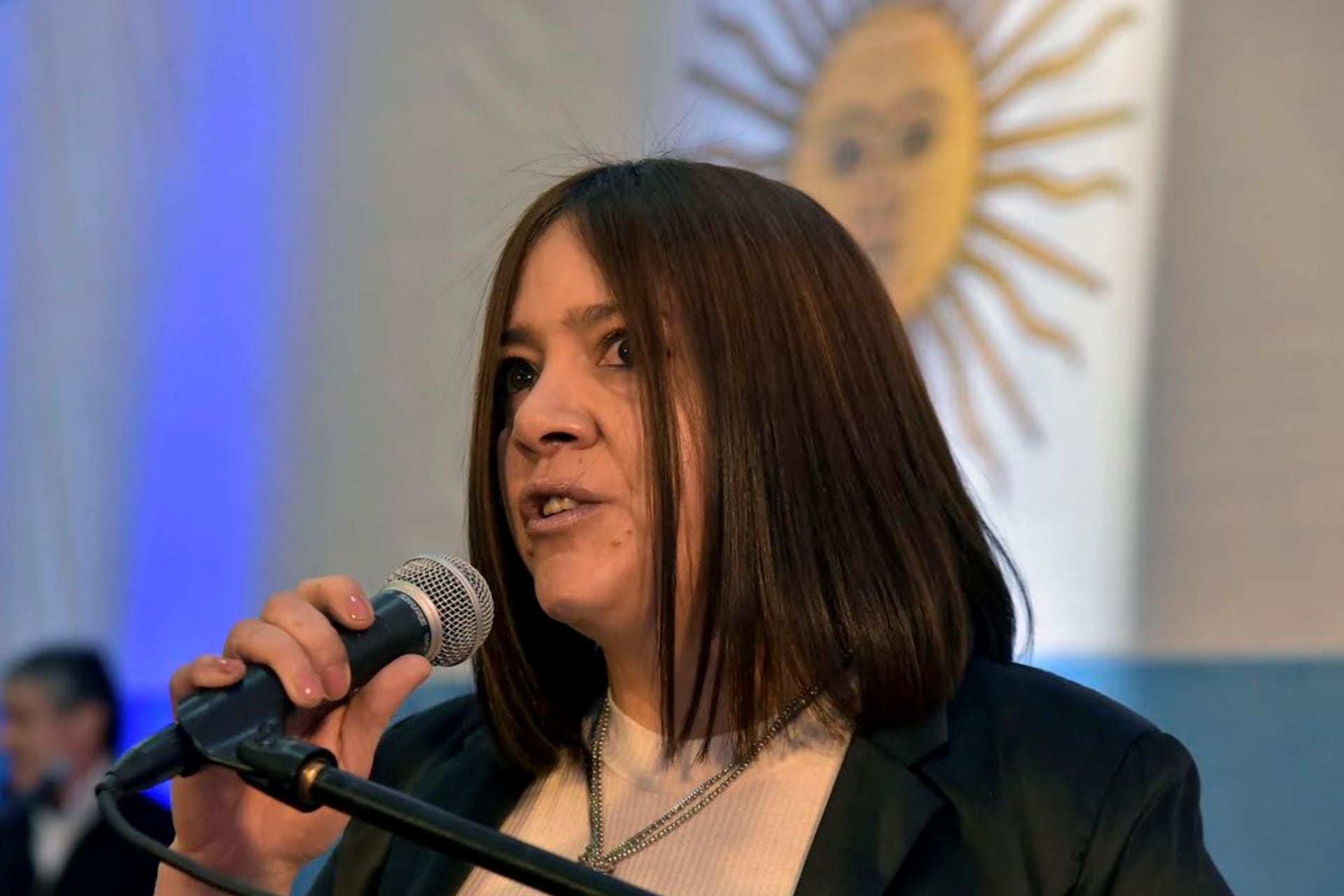 Perata acumulaba críticas por el problema salarial de los docentes de la provincia, la calidad del servicio de los comedores escolares y las malas condiciones edilicias de las escuelas. Foto: Educación Chubut