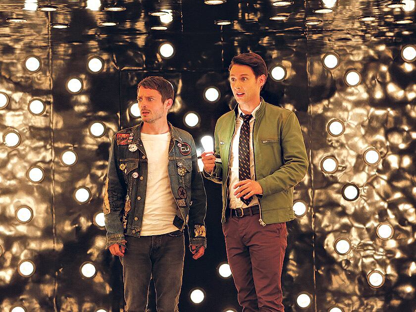 La concepción “holística” alude a una trama global, de relojería, que subyace en cada caso.