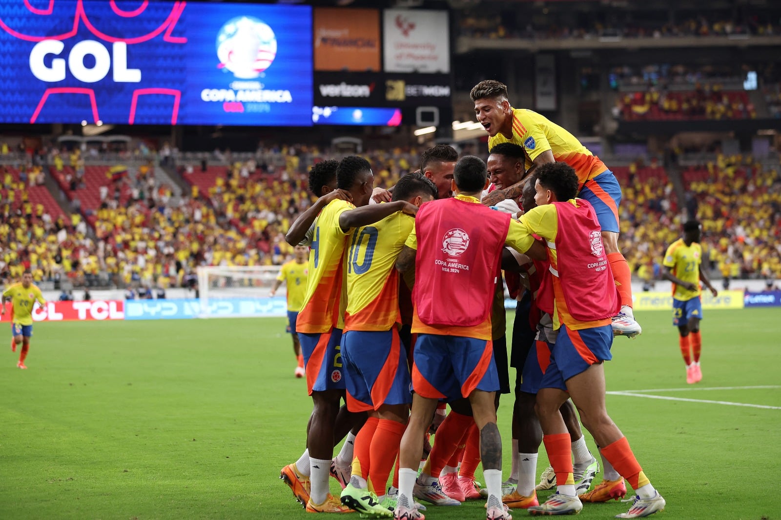Colombia brilló y festejó ante Panamá