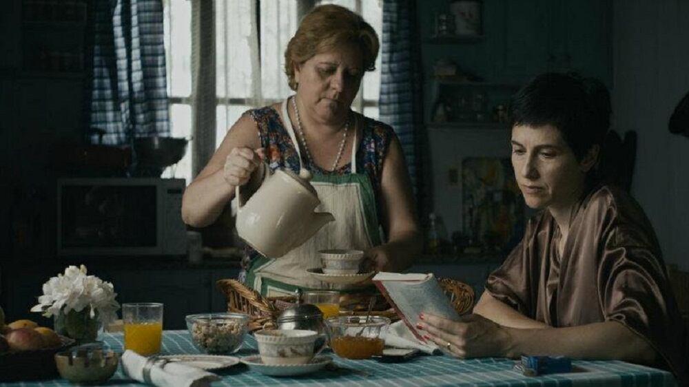 Los dueños se puede ver a través de Cine.Ar.