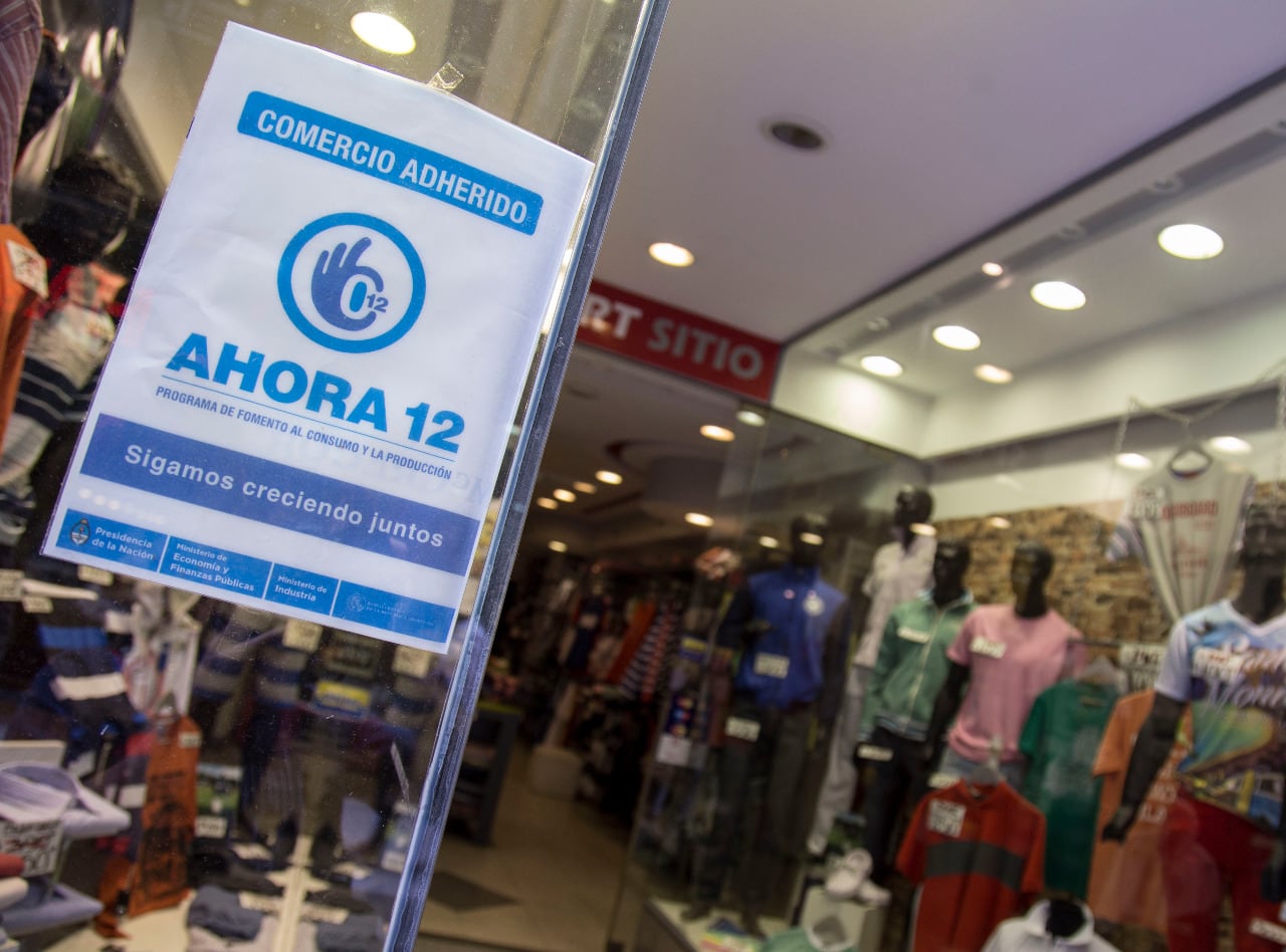 "El programa Ahora 12 mantiene el objetivo de estimular la demanda de bienes y de servicios", afirma la resolución de la Secretaría de Comercio.