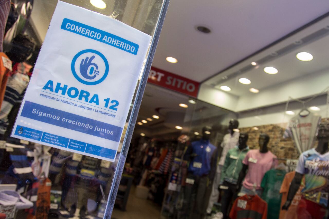 "El programa Ahora 12 mantiene el objetivo de estimular la demanda de bienes y de servicios", afirma la resolución de la Secretaría de Comercio.