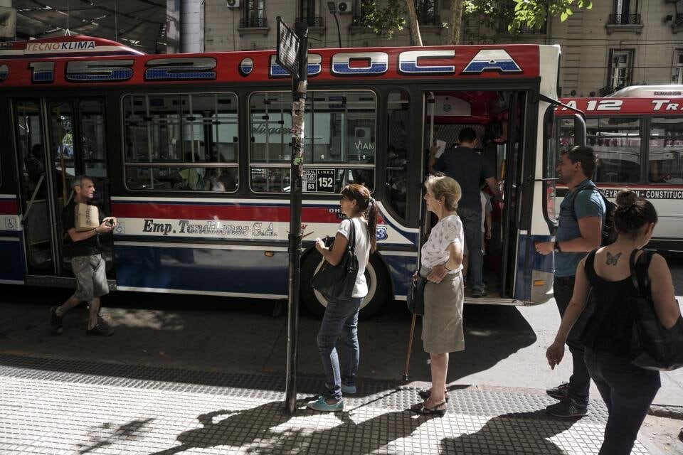En mayo habrá un aumento en los transportes y subirá el monto del saldo negativo de la tarjeta SUBE
