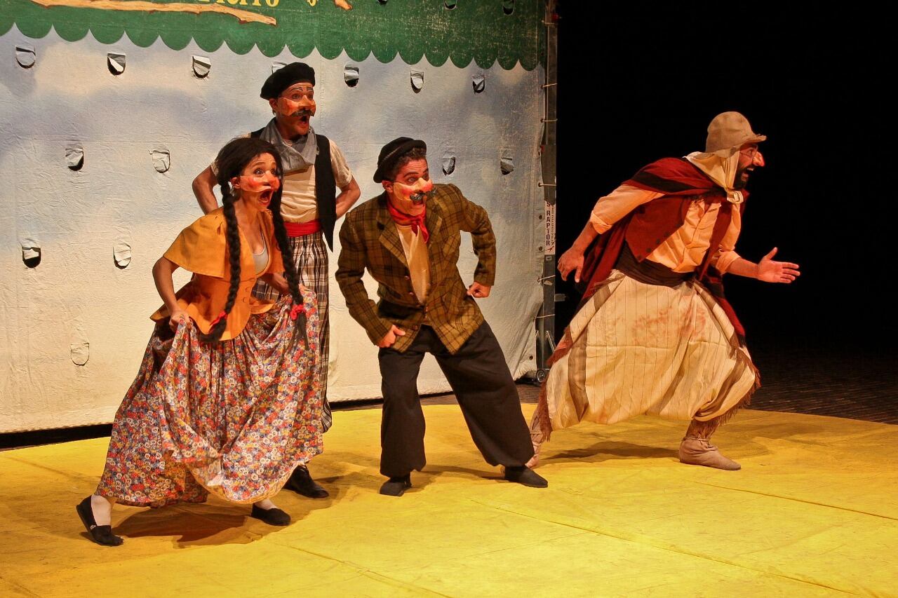 El Teatro Nacional Cervantes compartirá en su canal de YouTube El Martín Fierro. 