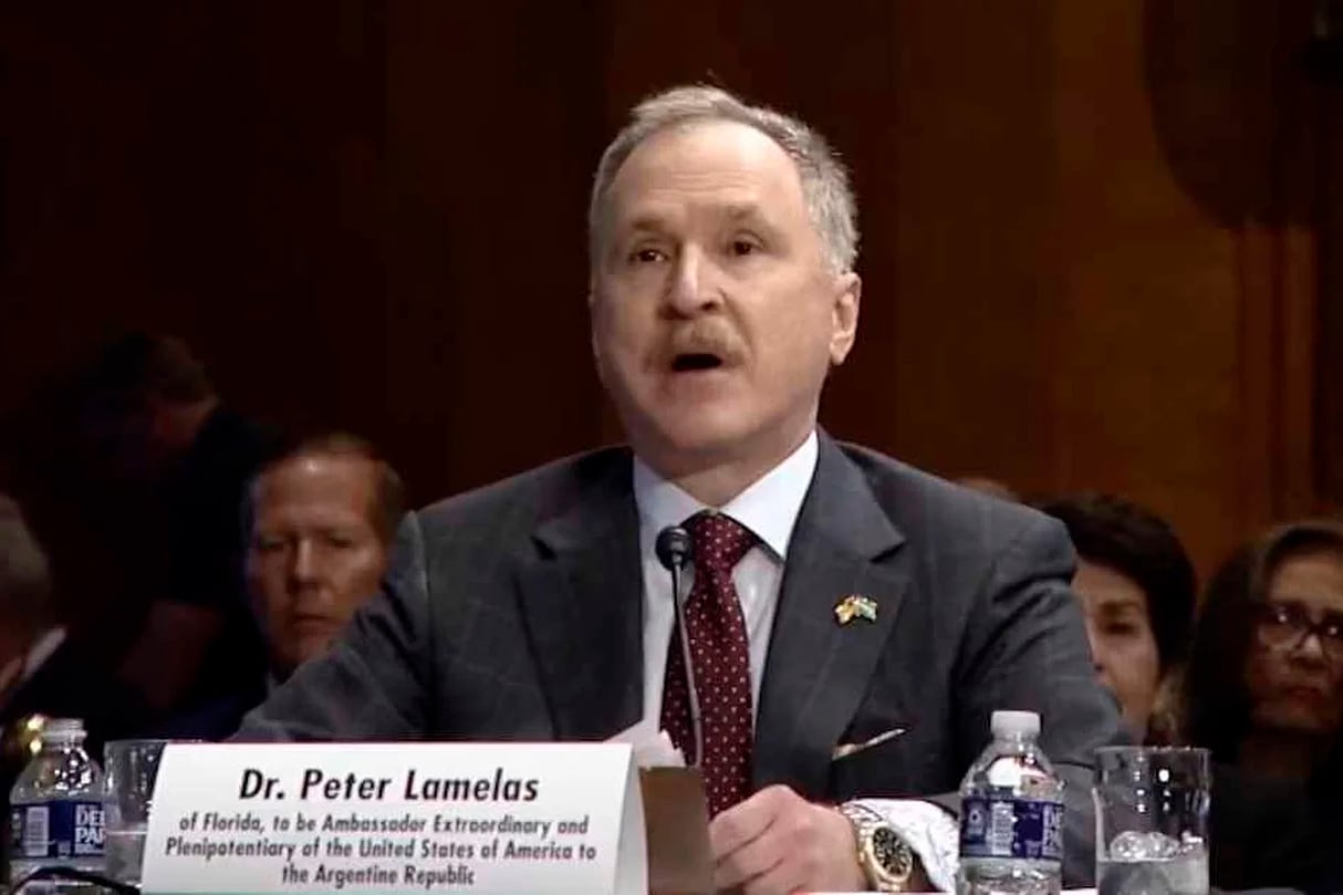 Peter Lamelas, embajador de Estados Unidos en Argentina, prometió inversiones privadas en el país desde su cuenta de X