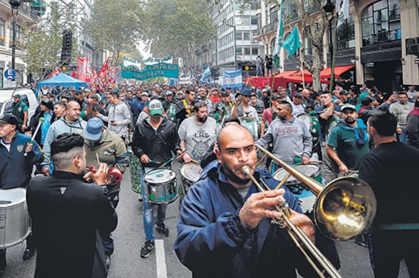 La movilización del 30 de abril fue convocada por el sector más combativo.
