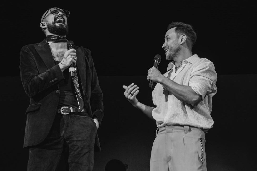 Un éxito arrollador de dos de los máximos exponentes de la música argentina. Instagram: @lucianopereyraoficial.