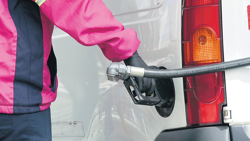 En la Ciudad de Buenos Aires Axion bajó el gasoil común 0,9 y el premium 2,1 por ciento.