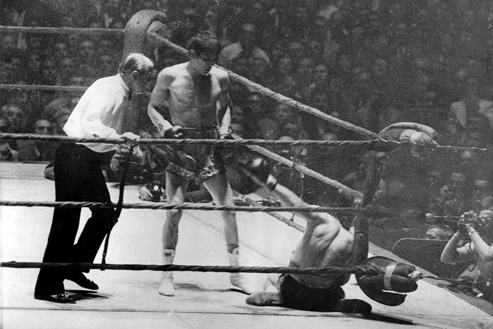 En 1970 Carlos Monzón conquista el título mundial de los medianos. 