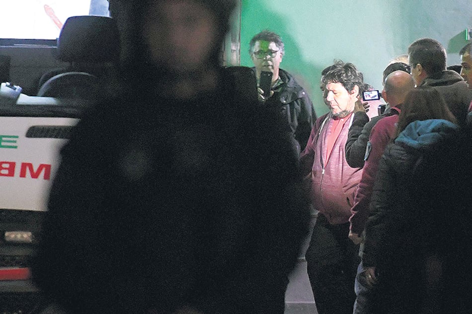 El metrodelegado Néstor Segovia quedó detenido y luego fue trasladado al hospital Argerich por problemas respiratorios.