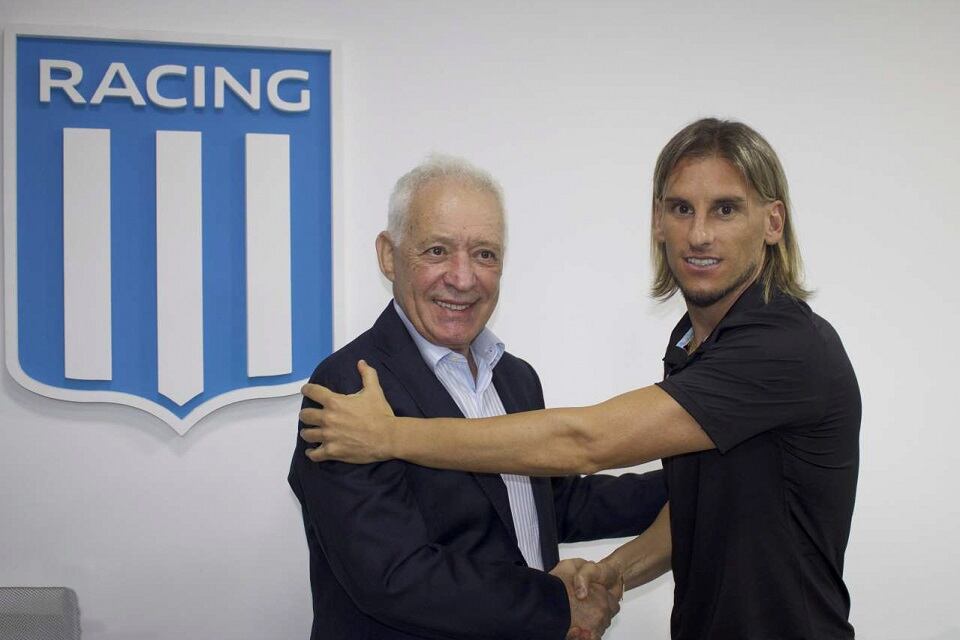 Blanco junto a Sebastián Beccacece durante la presentación del DT en Racing.