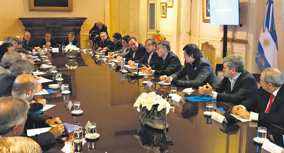 Bullrich, Cano y Martínez participaron hoy de su última reunión de gabinete en Casa Rosada. El viernes dejarán sus cargos.