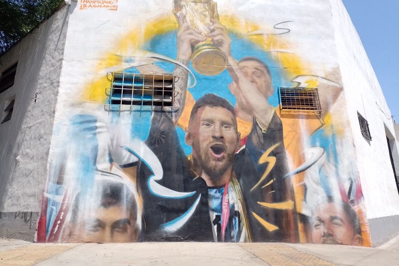 Messi campeón. El mural de Maxi Bagnasco en Darwin y Gorriti, en pleno barrio de Palermo.