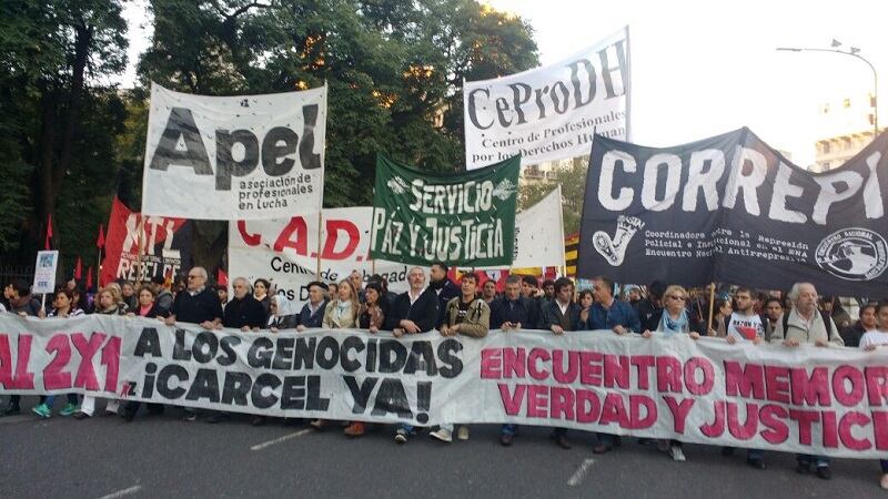 "Reafirmamos nuestro compromiso con las y los 30.000 y con su lucha por construir una sociedad libre sin opresión y explotación", dice el documento.