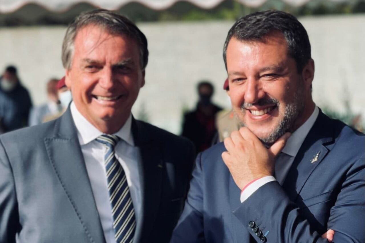 Los ultraderechistas Bolsonaro y Salvini, juntos en Italia.