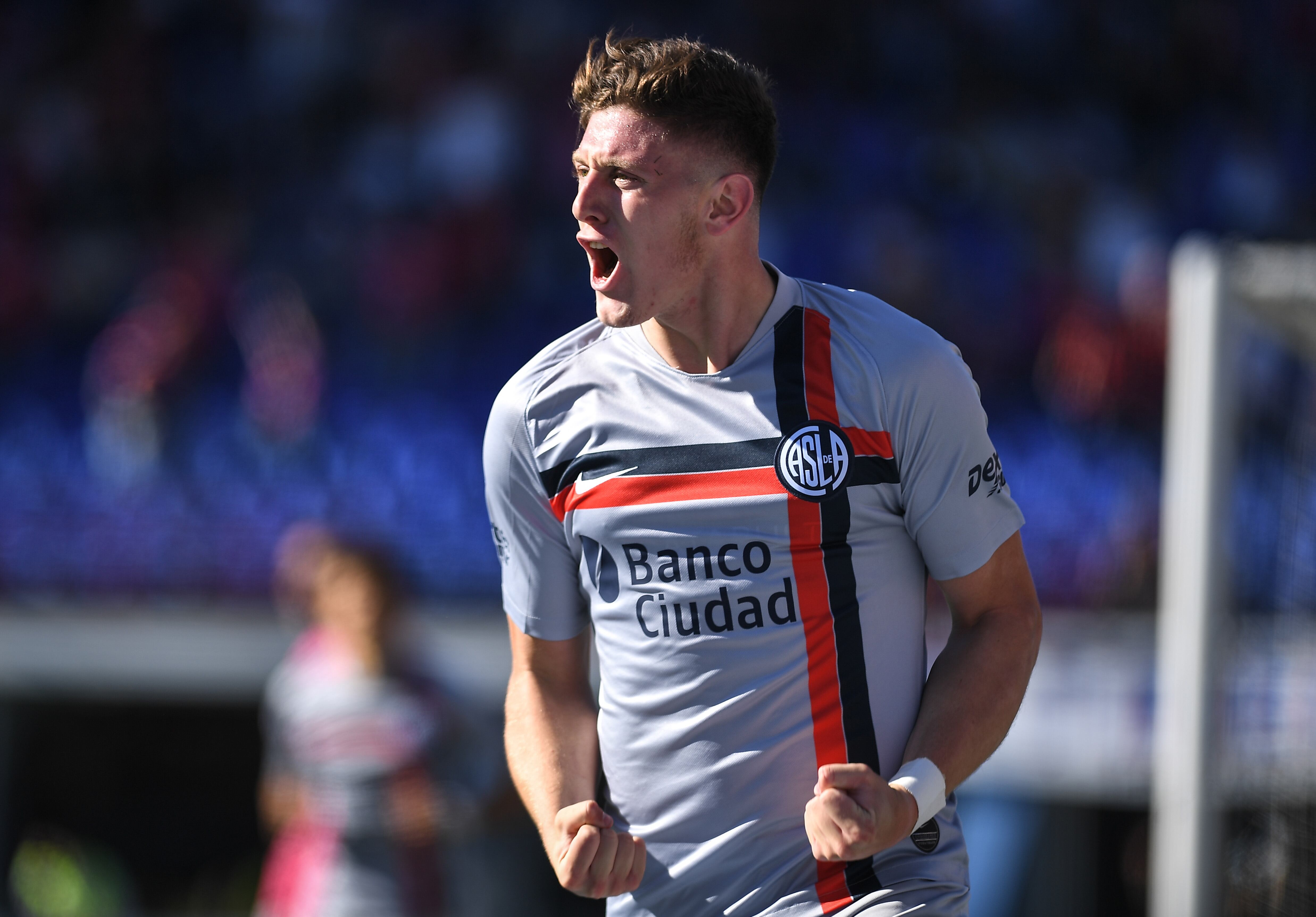 Aldolgo Gaich, goleador implacable.