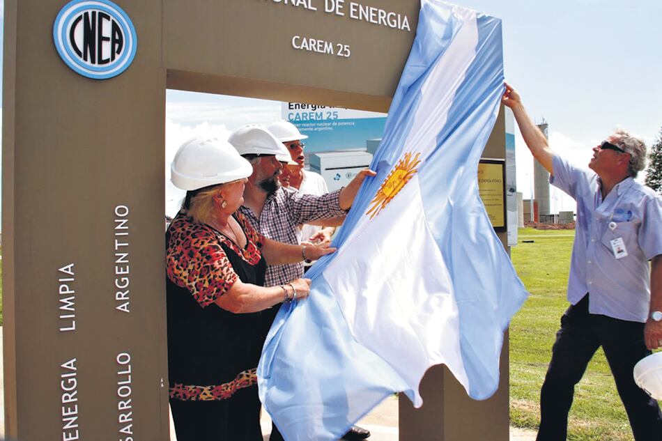 La obra la había iniciado la estatal Nucleoeléctrica en 2014, pero Macri decidió licitarla entre privados.