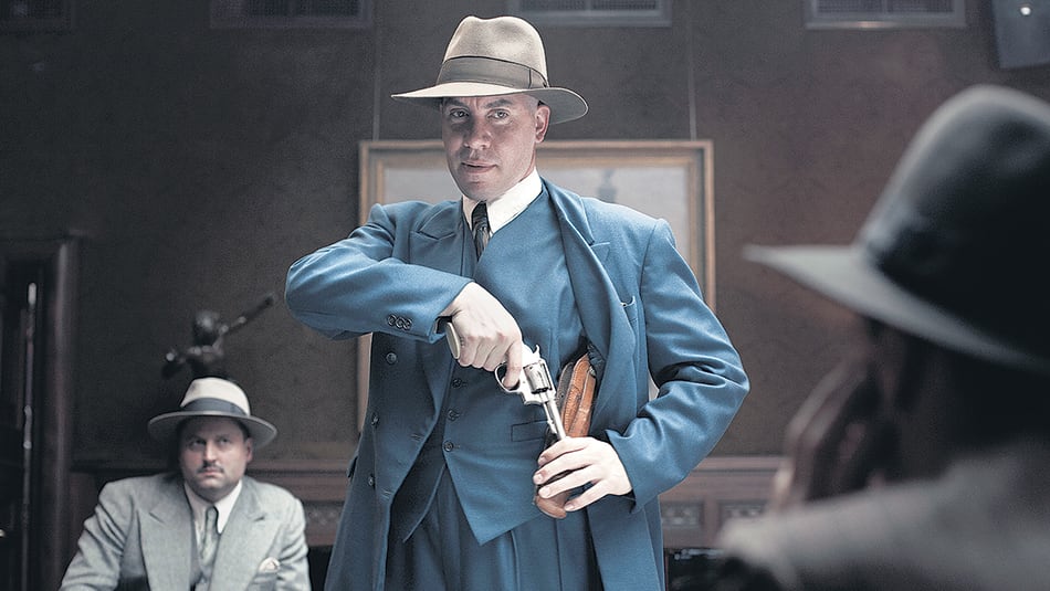 La serie presenta a un mafioso que lucraba con la persecución de judíos.