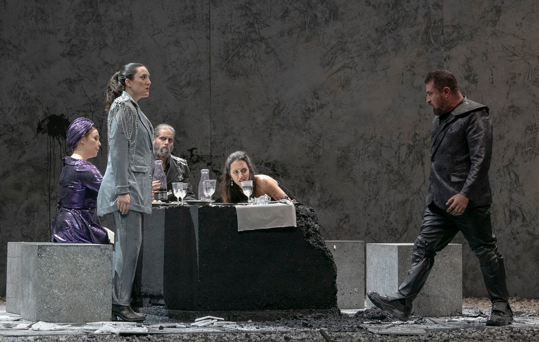 La ópera de Mozart se verá en cuatro funciones.