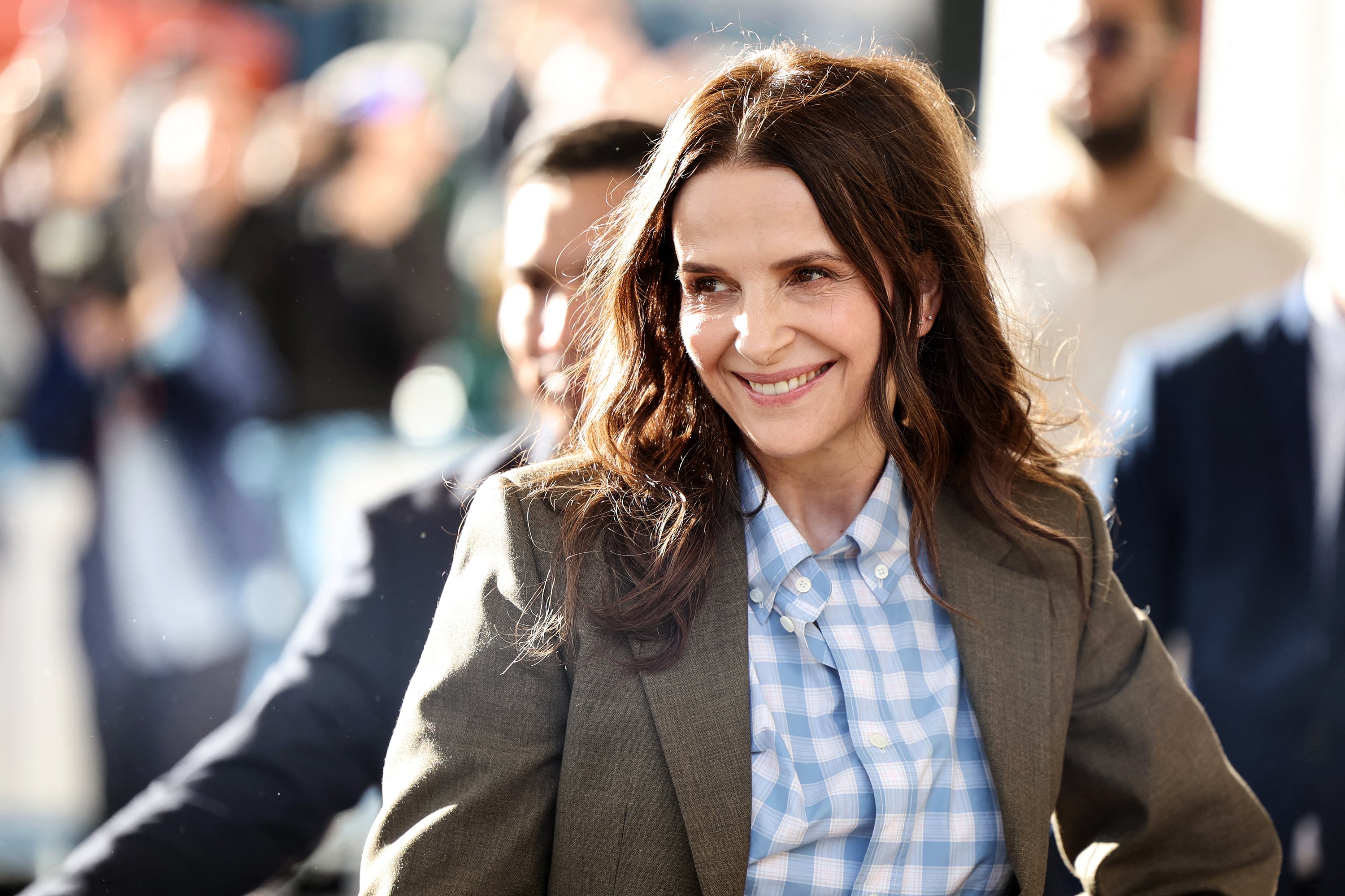 Binoche lleva cuatro décadas como una de las estrellas de cine más aventureras del mundo