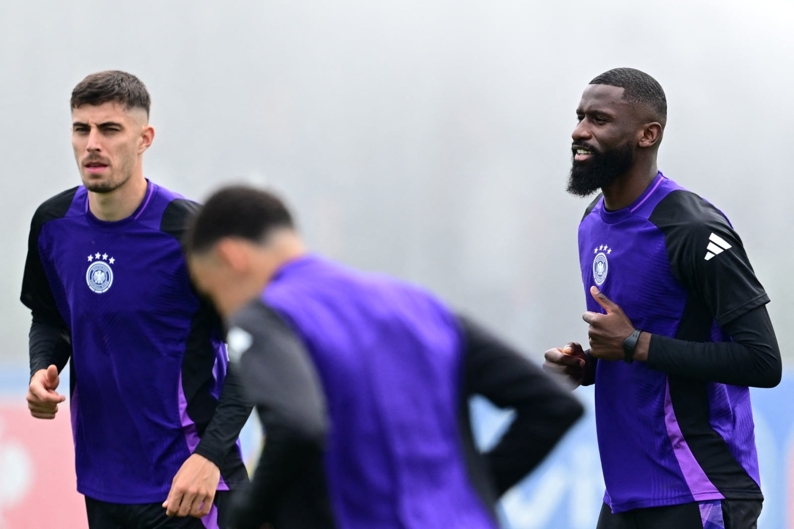 Los alemanes se entrenaron para enfrentar a Dinamarca