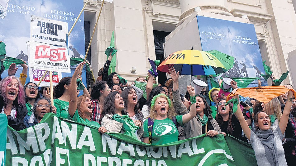 “El tribunal da un mensaje jurídico y también político”, advirtió el movimiento de mujeres.