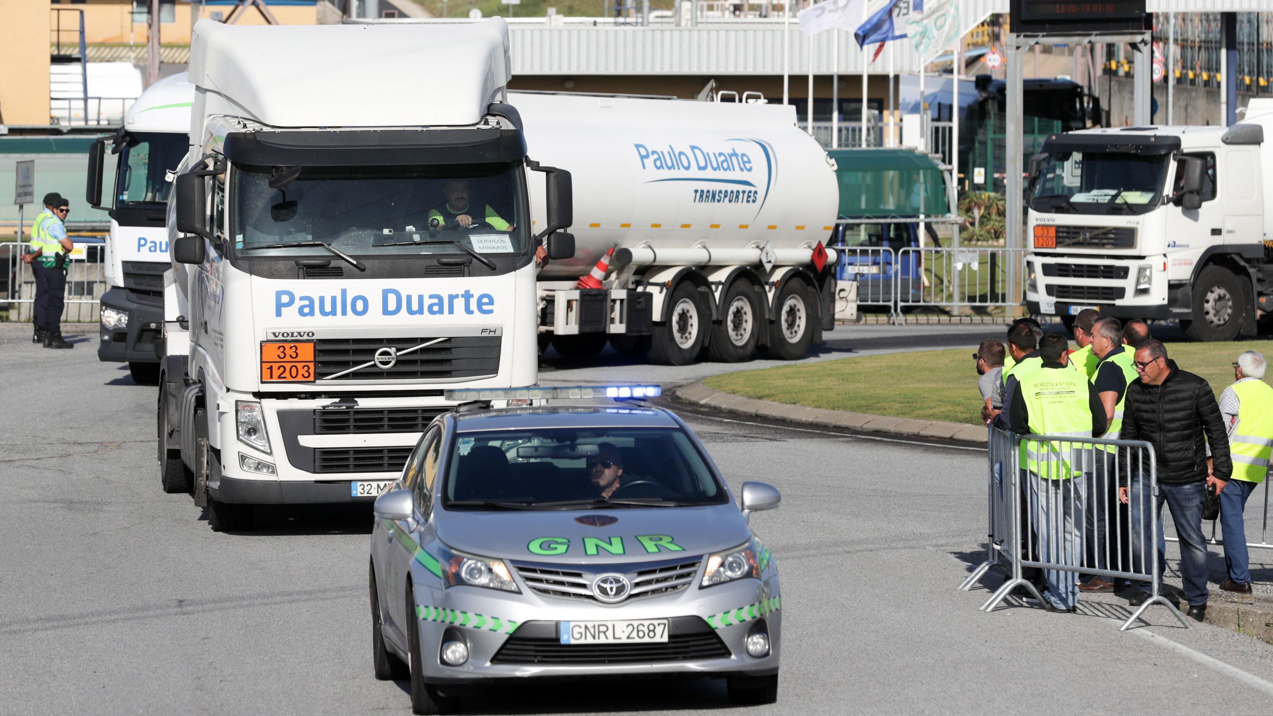 En Portugal, huelga del Sindicato Nacional de Conductores de Materiales Peligrosos.